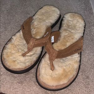 LL Bean Wicked Good Slipper Flip Flops, size 9